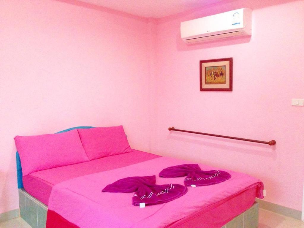 Happylove1 Ko Lan Exterior photo